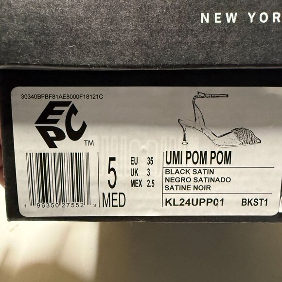 Kenneth Cole New York Women's Umi Pom Pom Pumps Black Satin Size 5 NEW - Picture 8 of 8